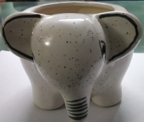 Elephant shape ceramic 5 inches pot